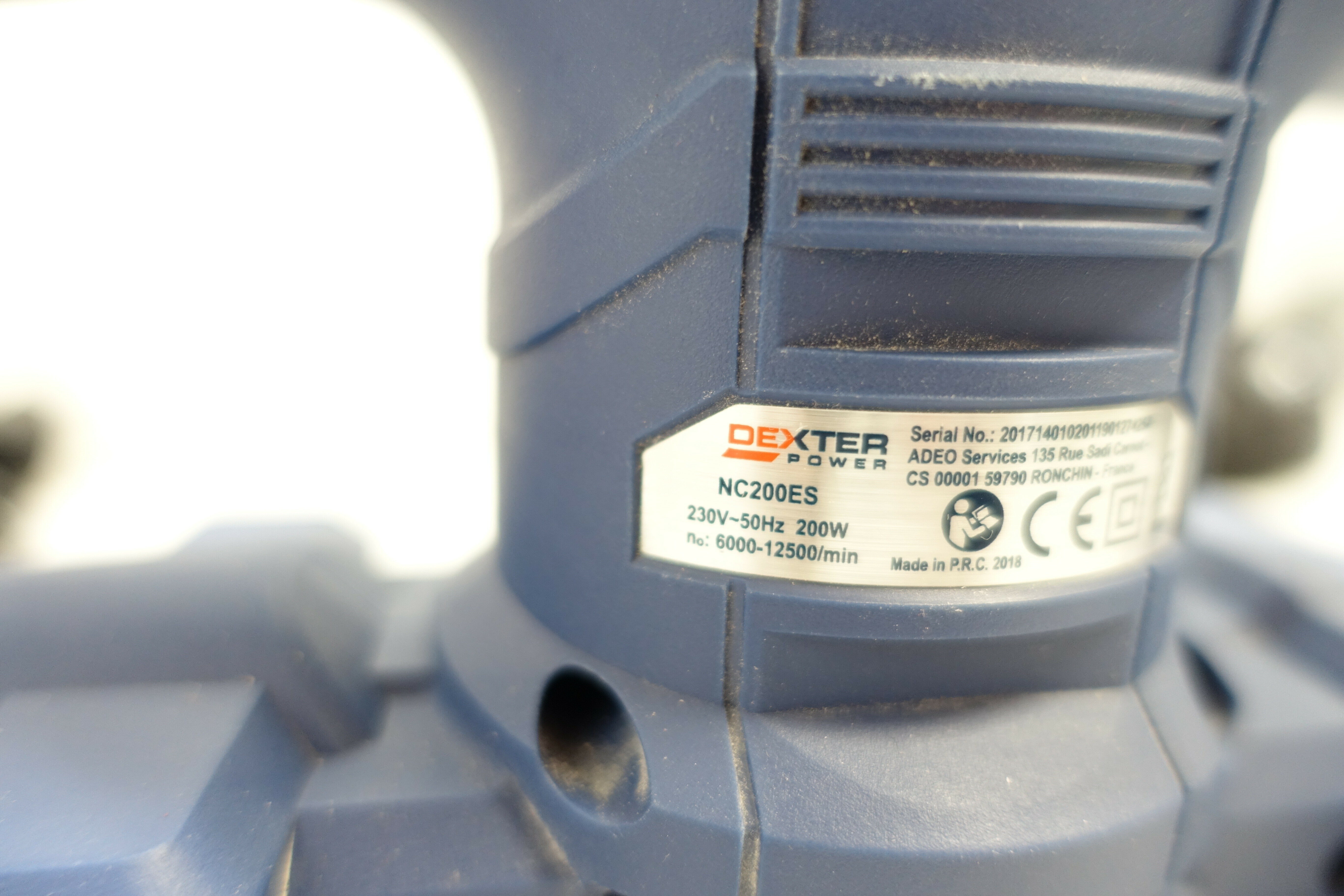 szlifierka-do-blach-dexter-power-nc200es-b10-rodzaj-zasilania-sieciowa