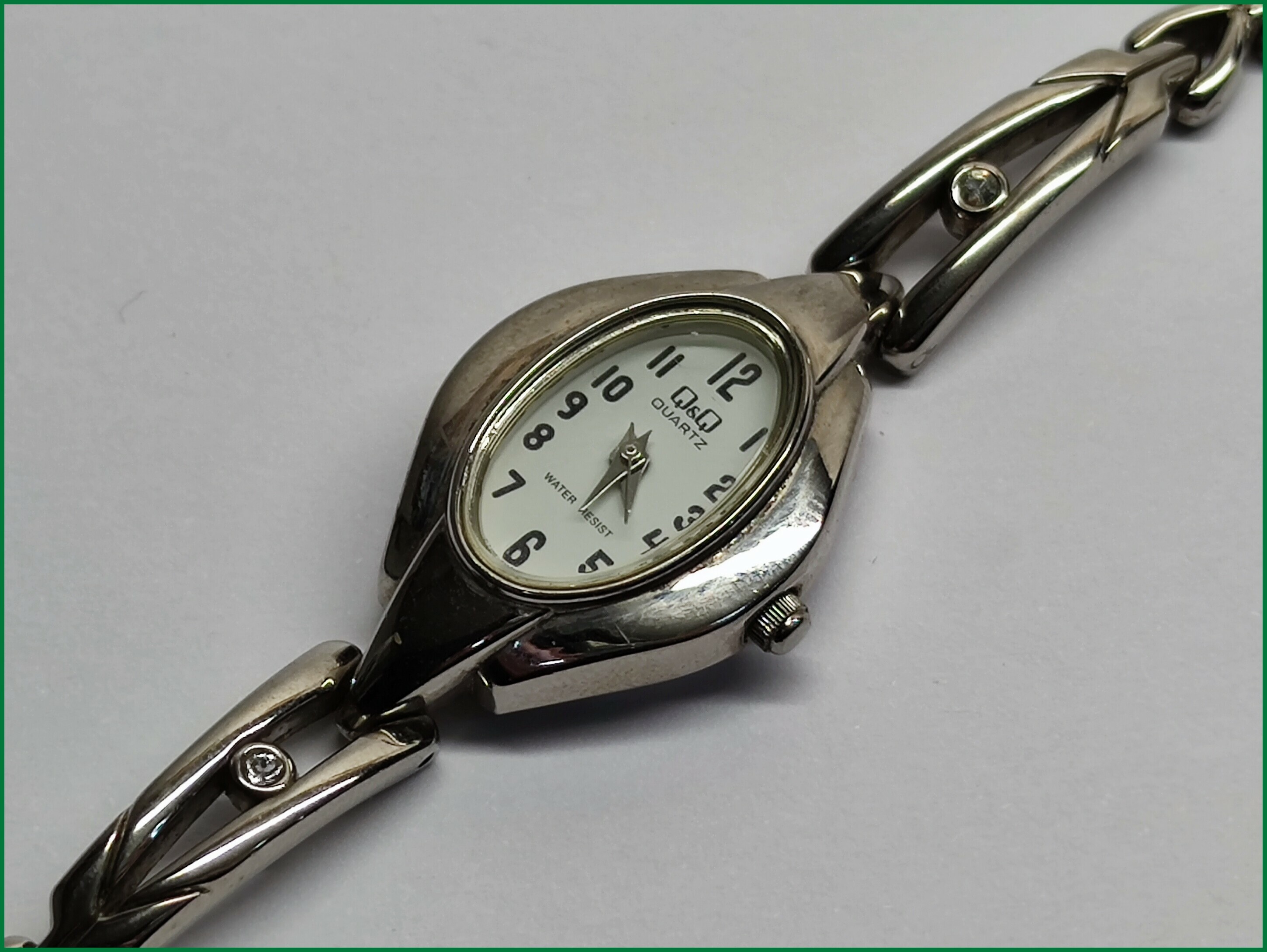 zegarek-damski-qq-f105-204-rodzaj-analogowe