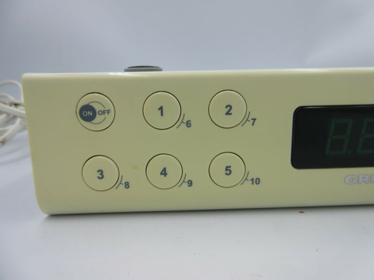 RADIO KUCHENNE GRUNDIG GSC 60