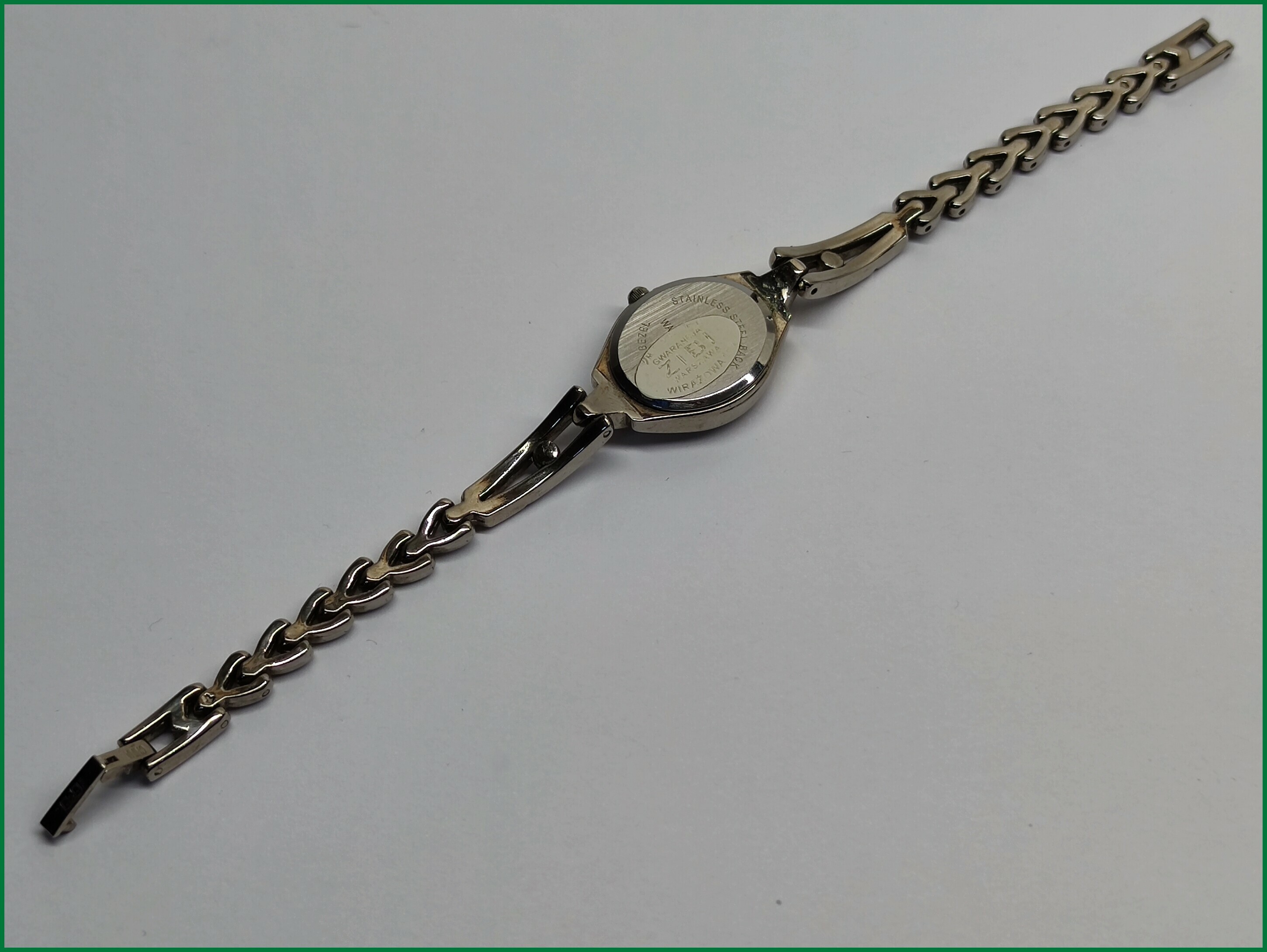 zegarek-damski-qq-f105-204-marka-qq