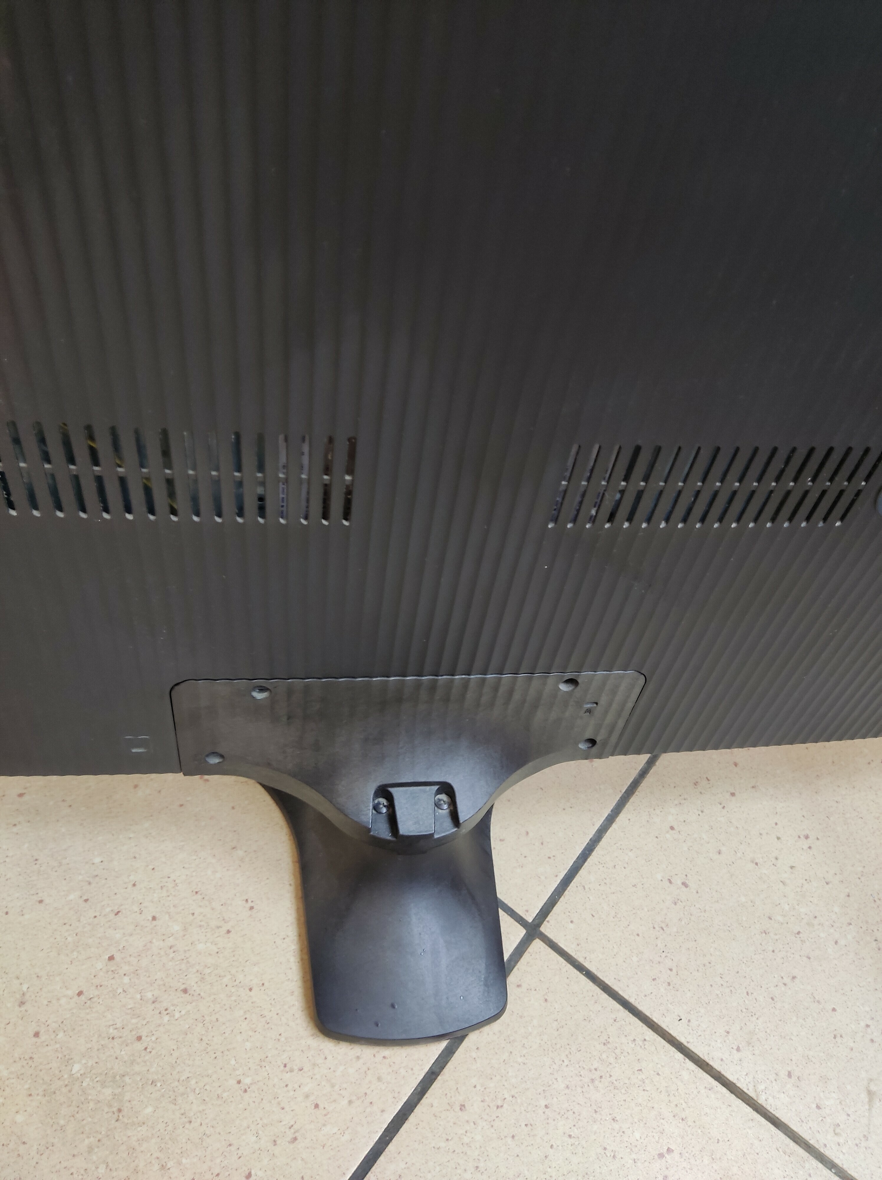 tv-samsung-55-ue55ku6100w-4k-smart-rysa-klasa-efektywnosci-energetycznej-a