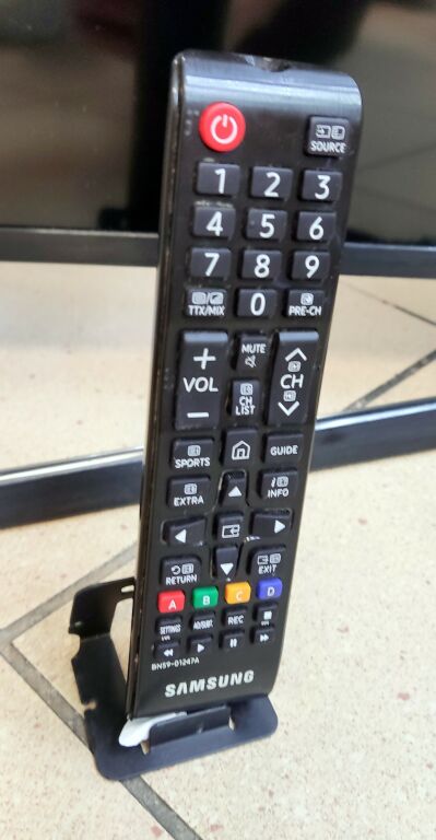 TV SAMSUNG 55" UE55KU6100W 4K SMART RYSA