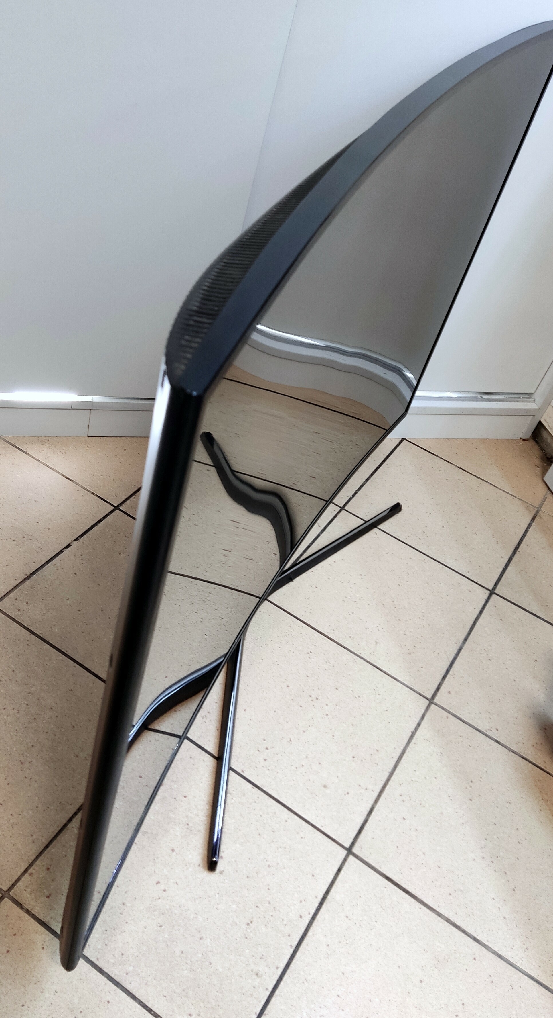 tv-samsung-55-ue55ku6100w-4k-smart-rysa-rozdzielczosc-ekranu-px-3840-x-2160