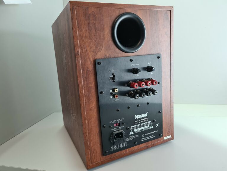 SUBWOOFER MAGNAT SUB 200A