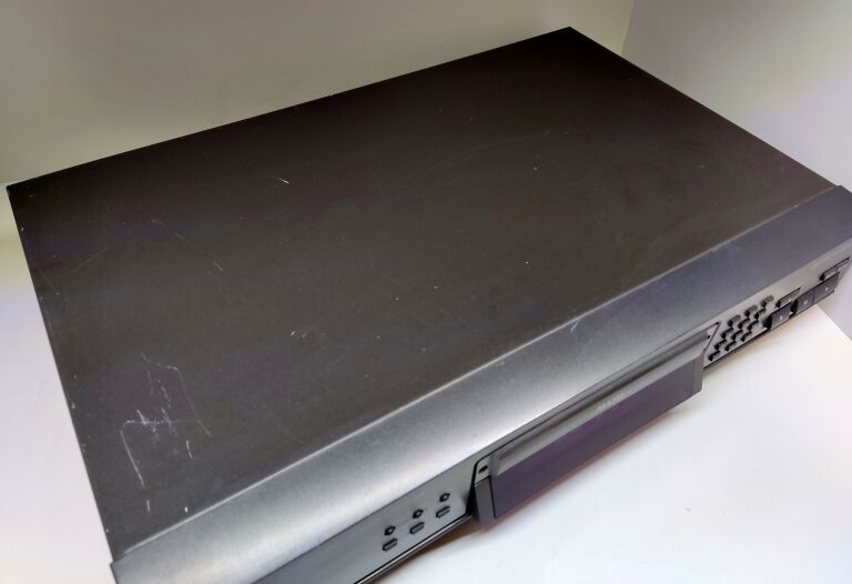 ODTWARZACZ CD TECHNICS SL-PG3