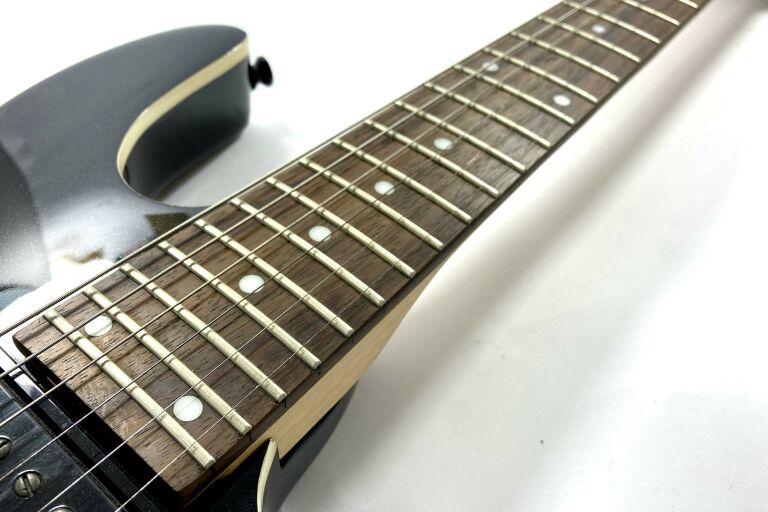 GITARA ELEKTRYCZNA CORT KX5 ETUI