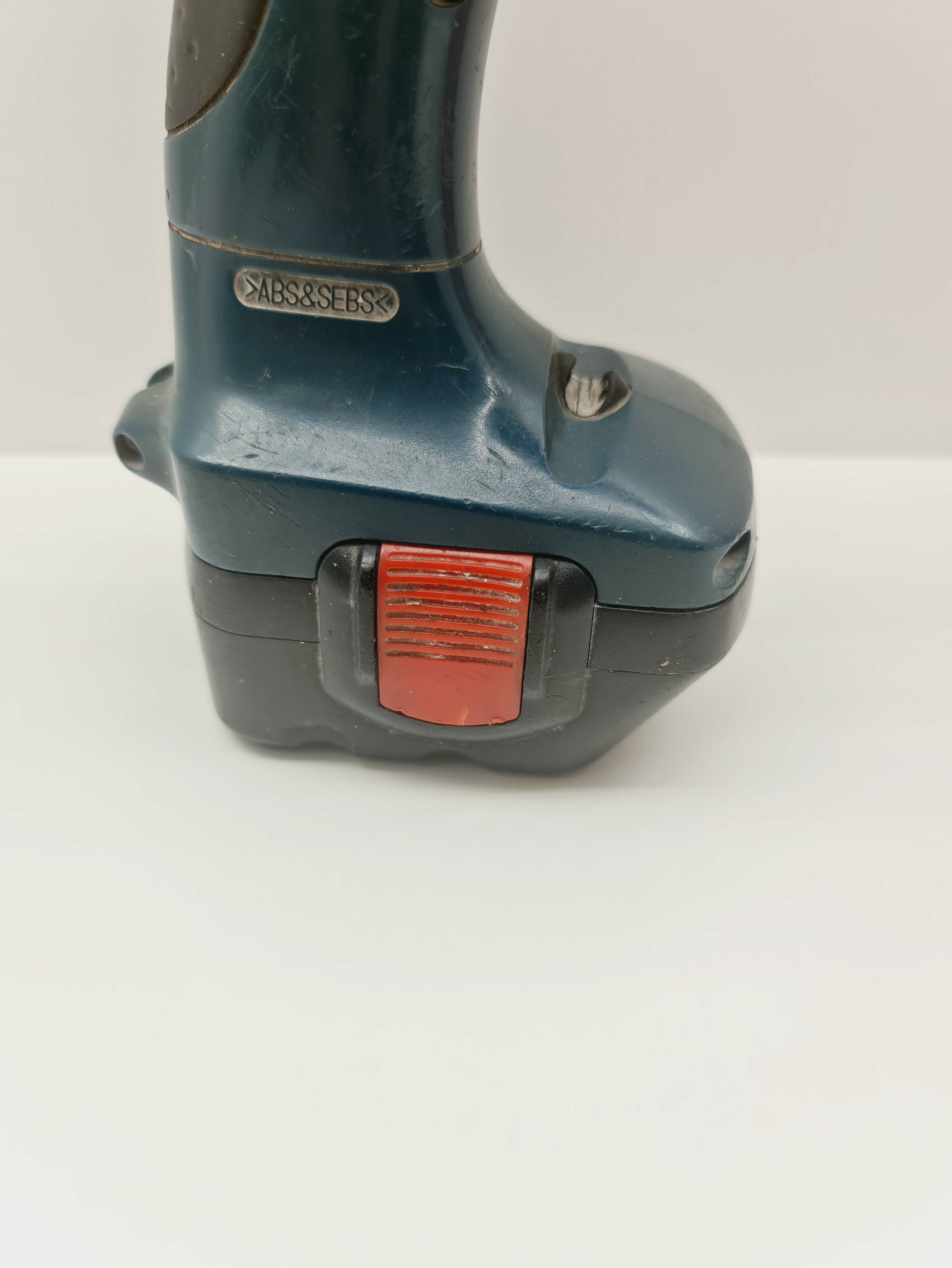 wkretarka-bosch-gmbh-d-70745-stan-uzywany