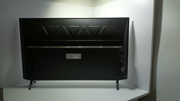 TELEWIZOR TCL 40ES560