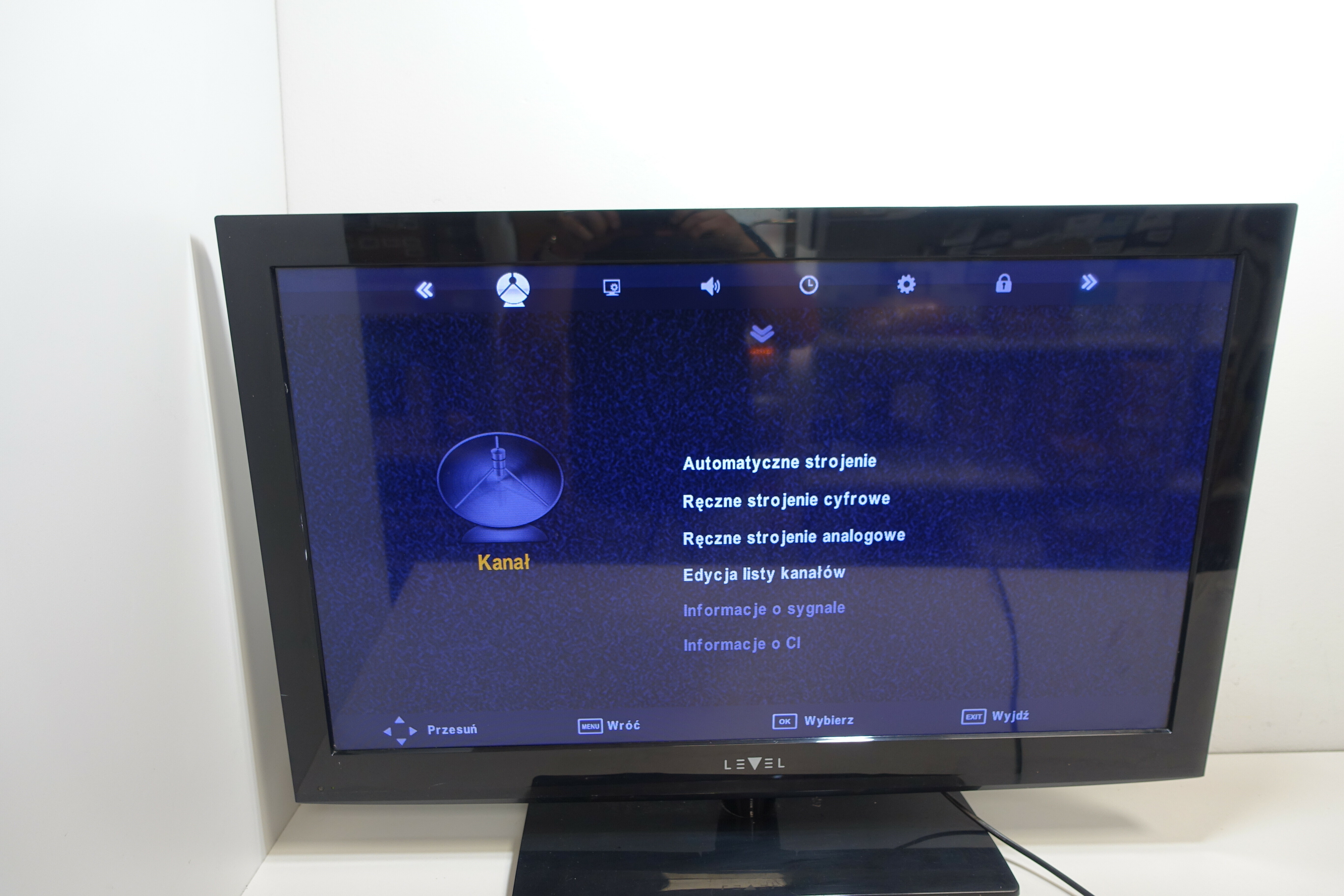 telewizor-level-5032-at-polecam-at-at-osiedle-centrum-d1-krakow