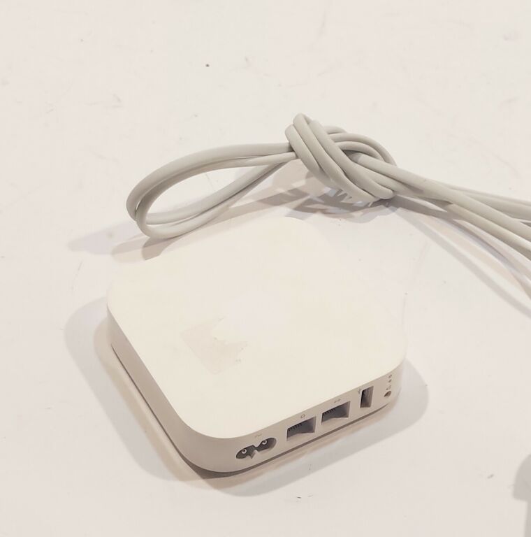 ROUTER  APPLE AIRPORT EXPRESS A1392
