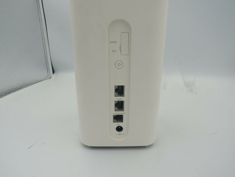 HUAWEI B818-263
