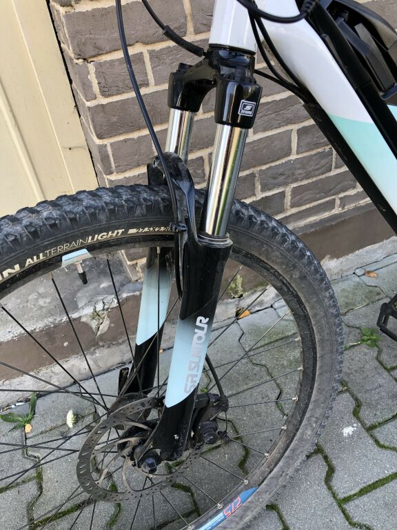 ELEKTRYCZNY ROCKRIDER MTB E-ST 100 KOŁA 27,5 / S