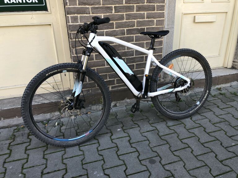 ELEKTRYCZNY ROCKRIDER MTB E-ST 100 KOŁA 27,5 / S