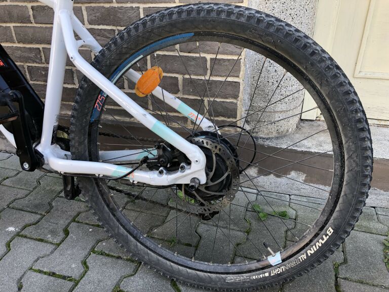 ELEKTRYCZNY ROCKRIDER MTB E-ST 100 KOŁA 27,5 / S