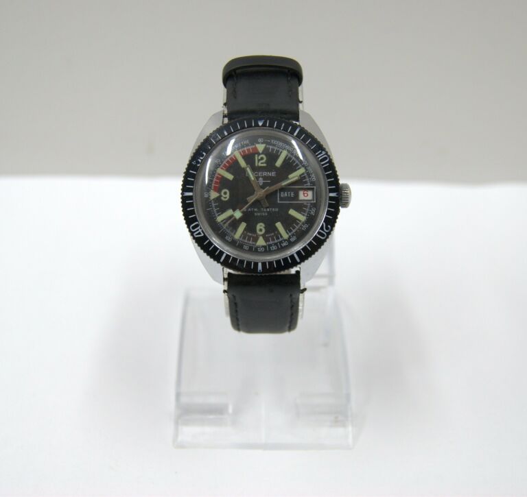 ZEGAREK LUCERNE DIVER
