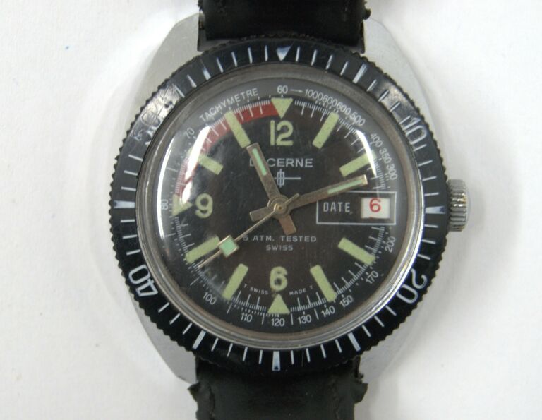ZEGAREK LUCERNE DIVER