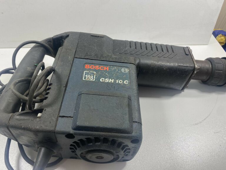 mlot-udarowy-kujacy-bosch-gsh-10c-sds-max-uszkodz-pilsudskiego-4-oborniki