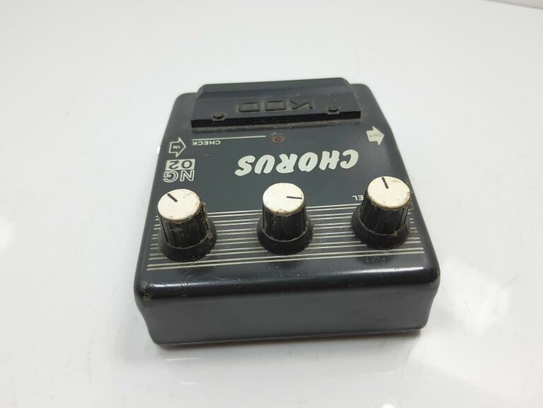 EFEKT GITAROWY CHORUS NG-02