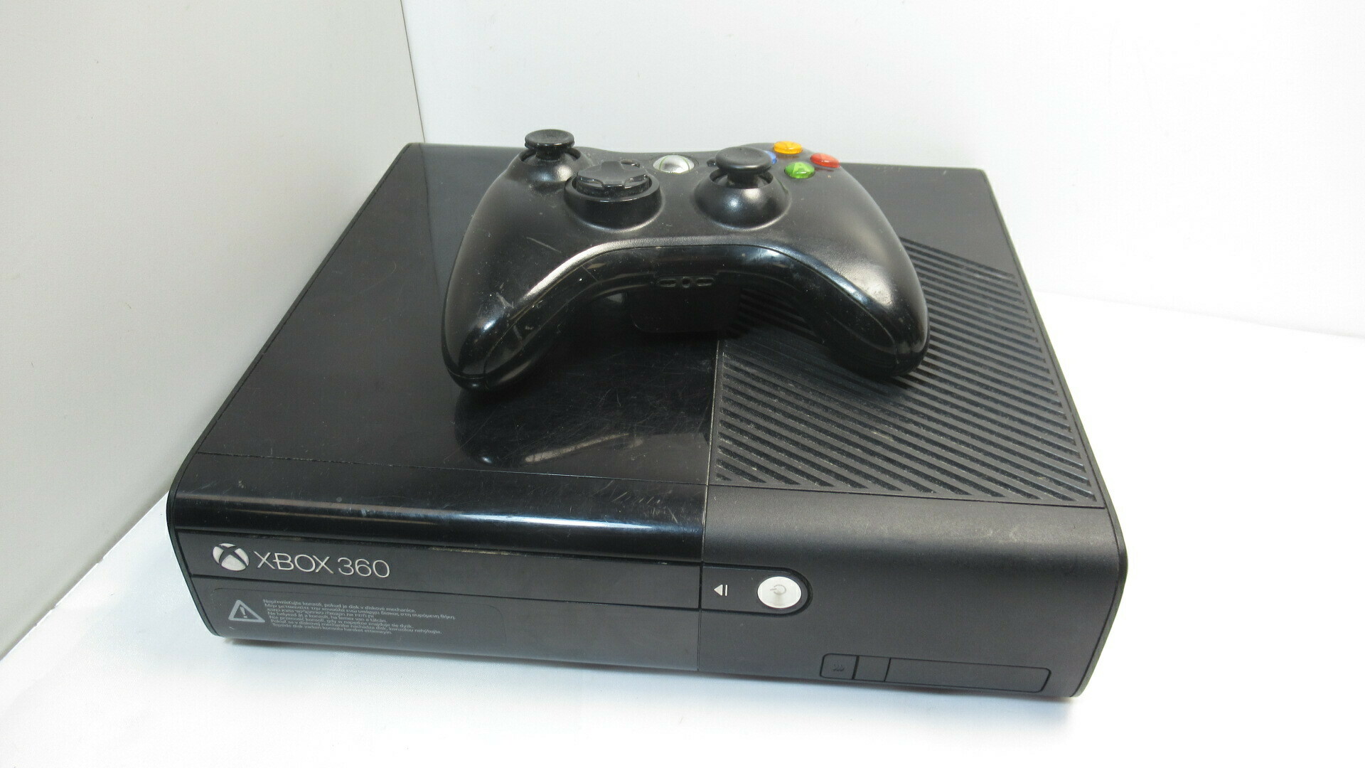 konsola-xbox-360-e-pad-okablowanie-wyszynskiego-24-tczew