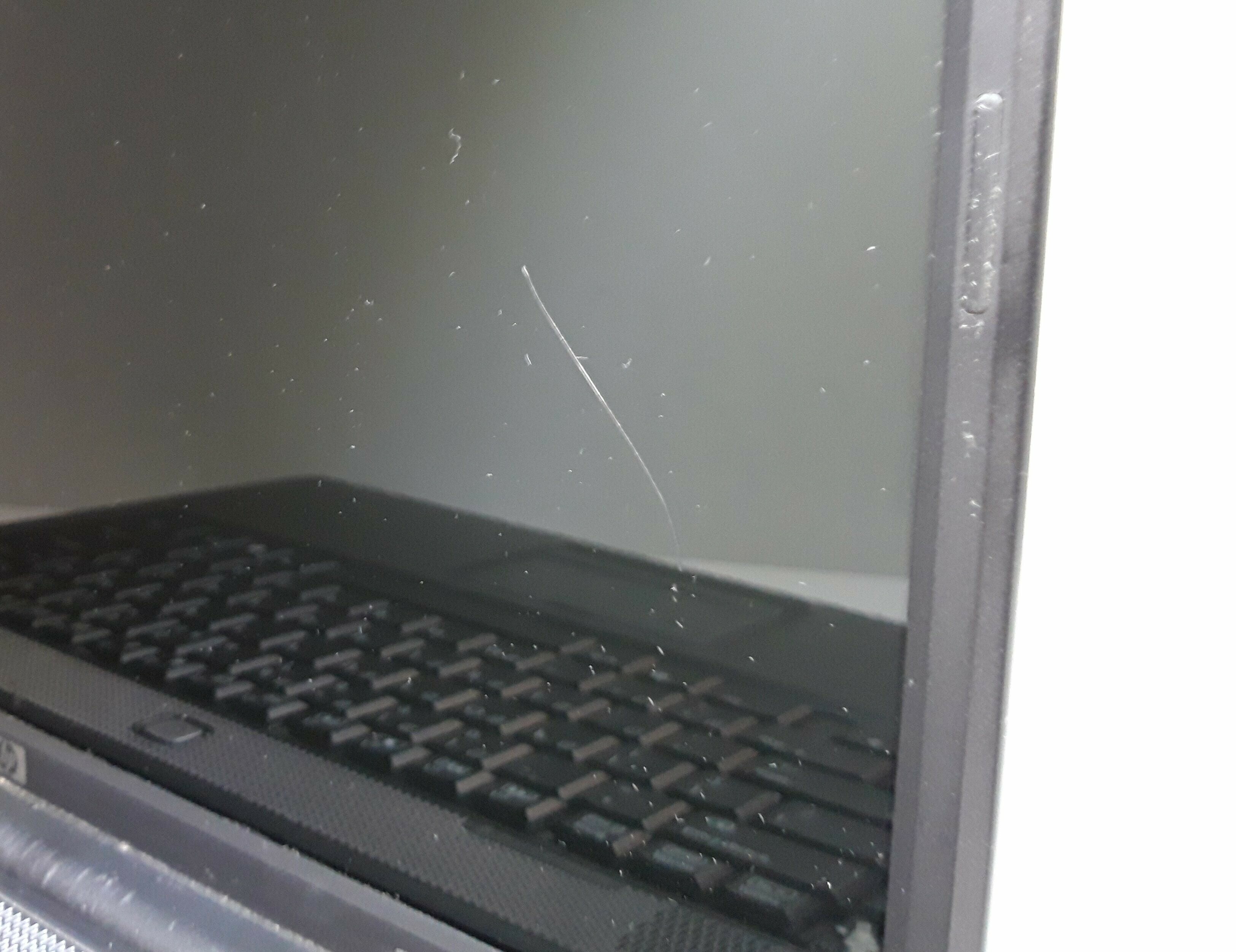 hp-g7000-celeron-5402gb-ram80gbwin7-opis-kod-producenta-g7000