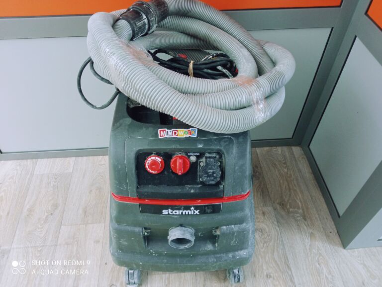 odkurzacz-budowlany-starmix-isc-l-1650-stan-uzywany