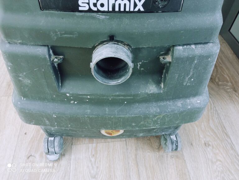 odkurzacz-budowlany-starmix-isc-l-1650-maksymalna-moc-1600