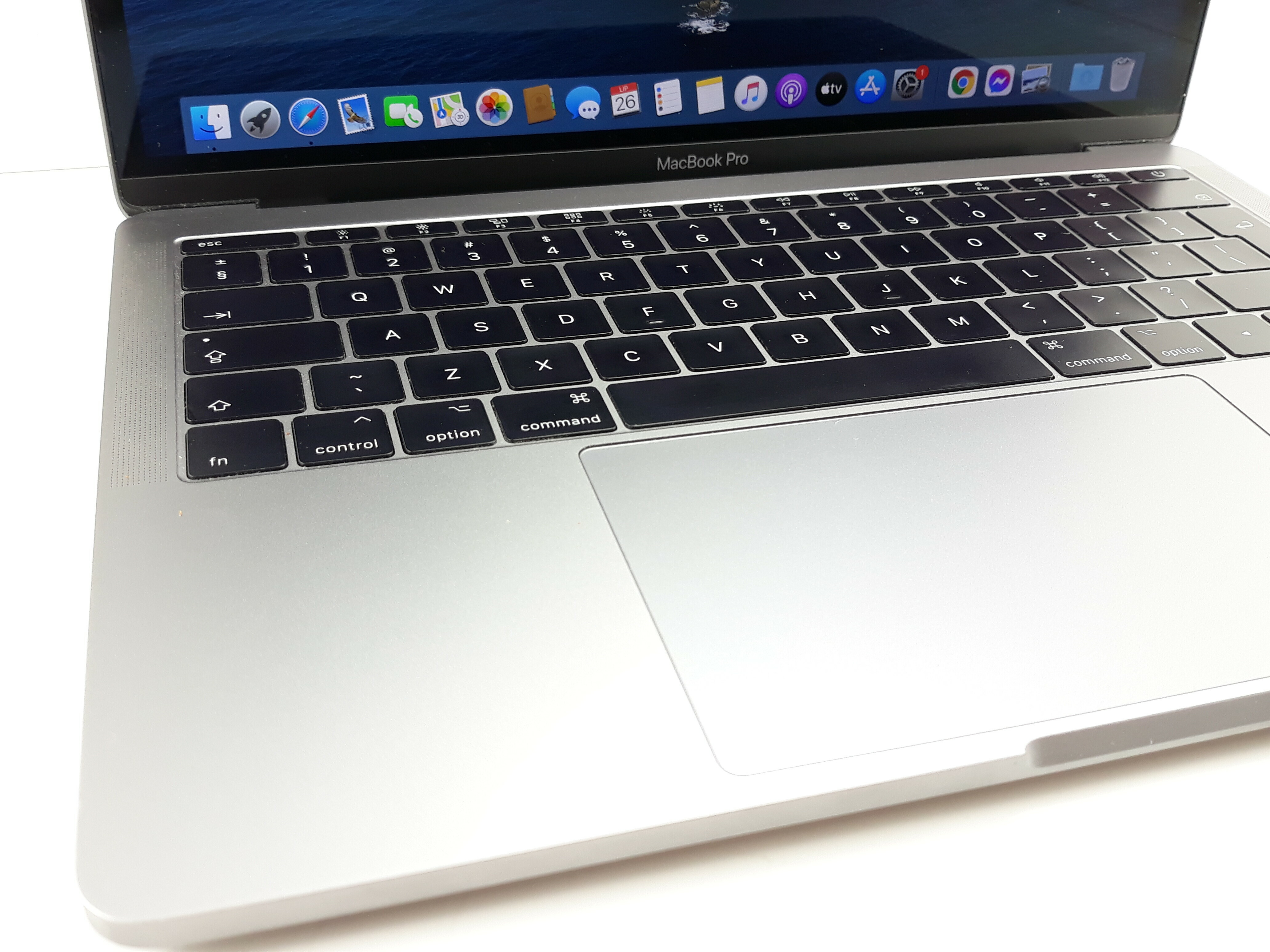 laptop-macbook-pro-2017-i5-ram-8128gb-komplet-pojemnosc-dysku-128