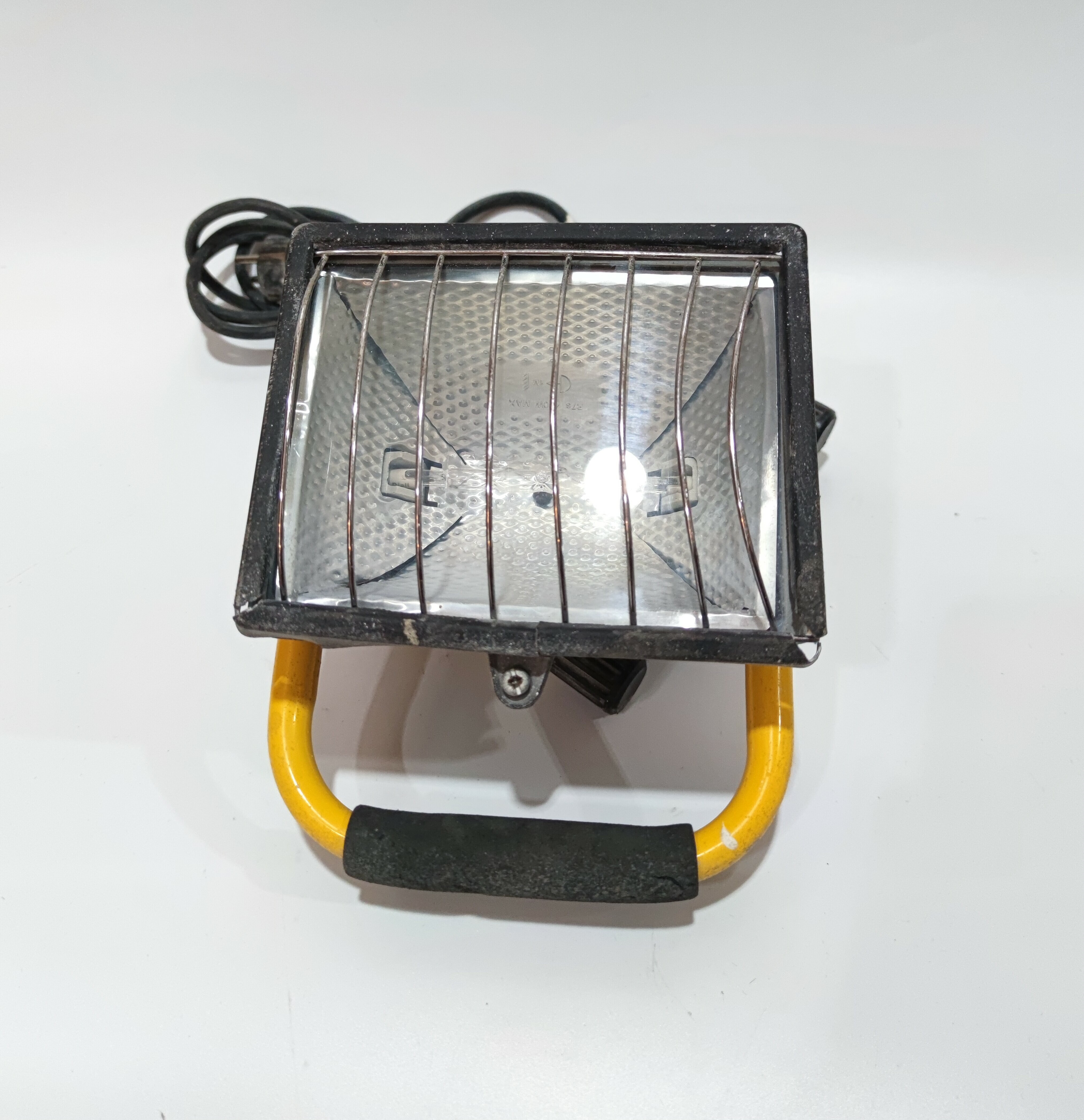 halogen-diall-ip54-kilinskiego-71-czestochowa