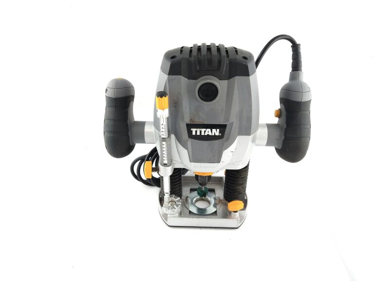FREZARKA ROUTER TITAN TTB591ROU 1250W