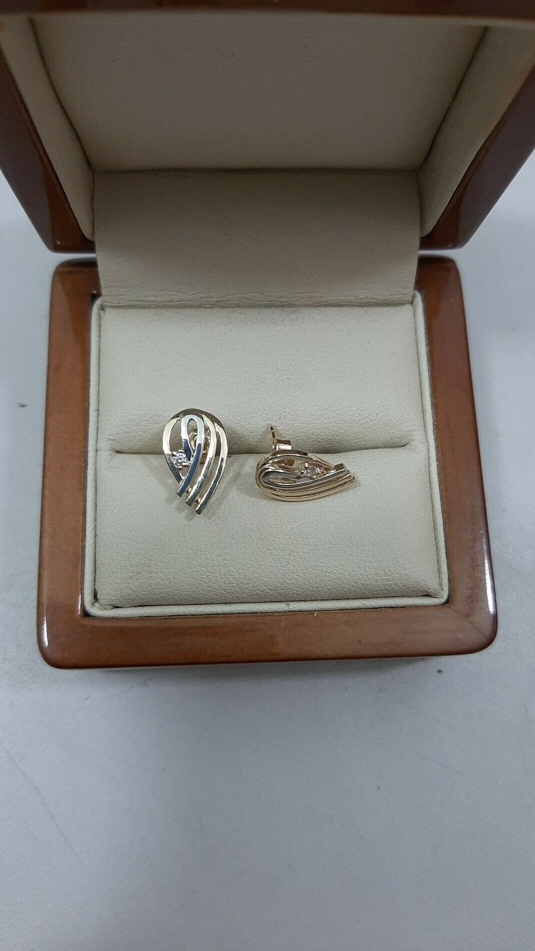 zmyslowe-zlote-kolczyki-585-190-gr-stan-11323-238058