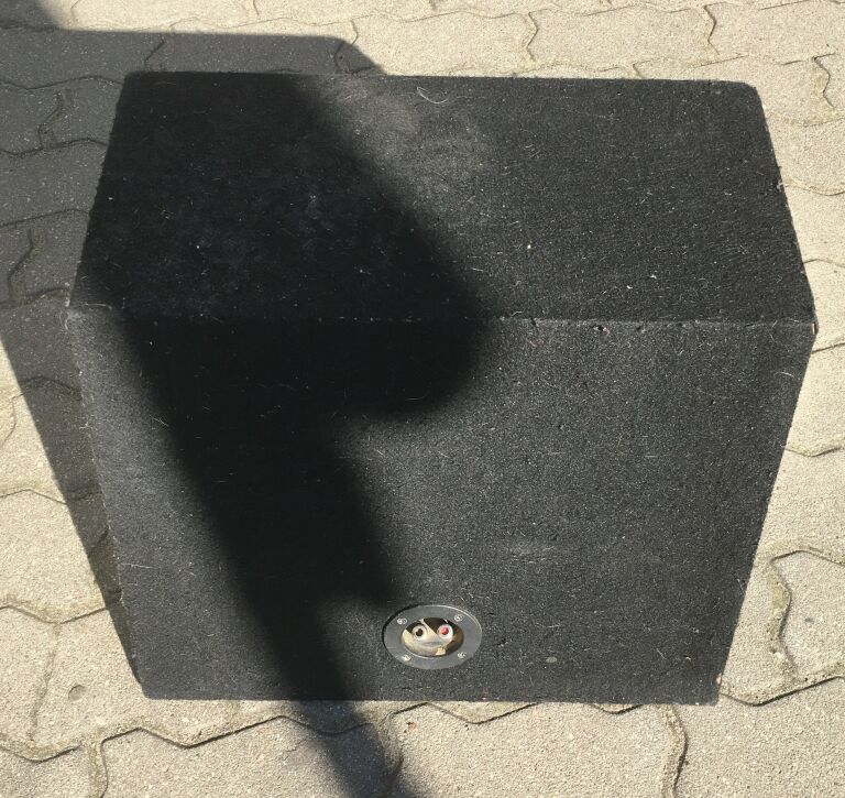 TUBA SAMOCHODOWA JBL GT4 1000W