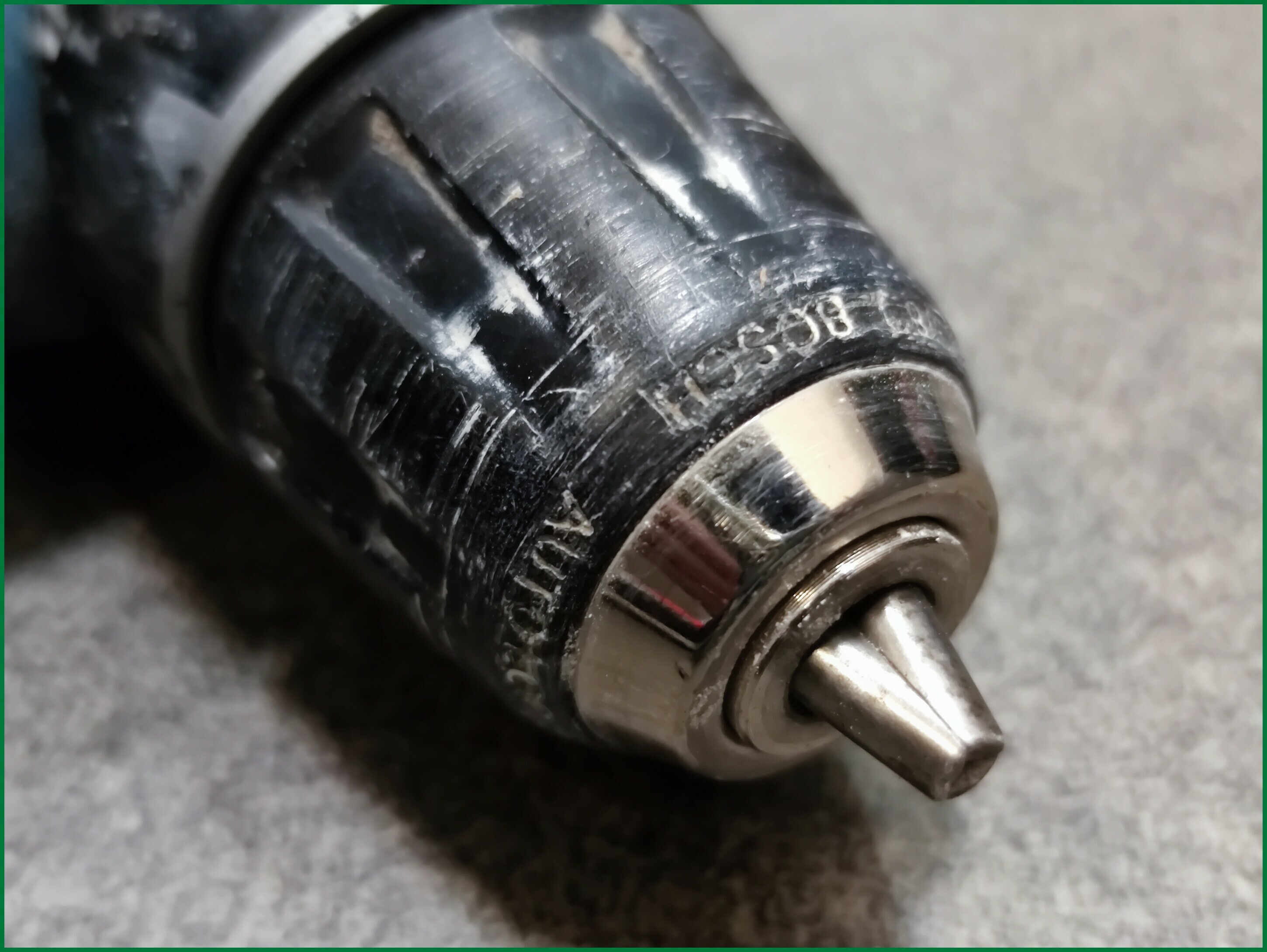 wkretarka-bosch-gsb-120-li-zasilanie-akumulatorowe