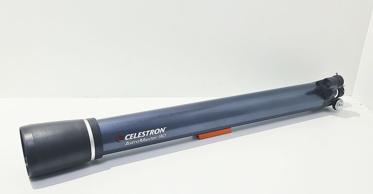 TELESKOP CELESTRON ASTROMASTER 90 AZ +STATYW OPIS