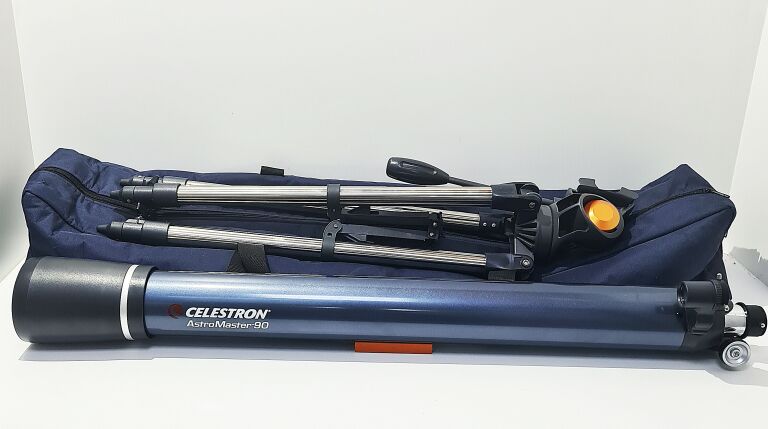 TELESKOP CELESTRON ASTROMASTER 90 AZ +STATYW OPIS
