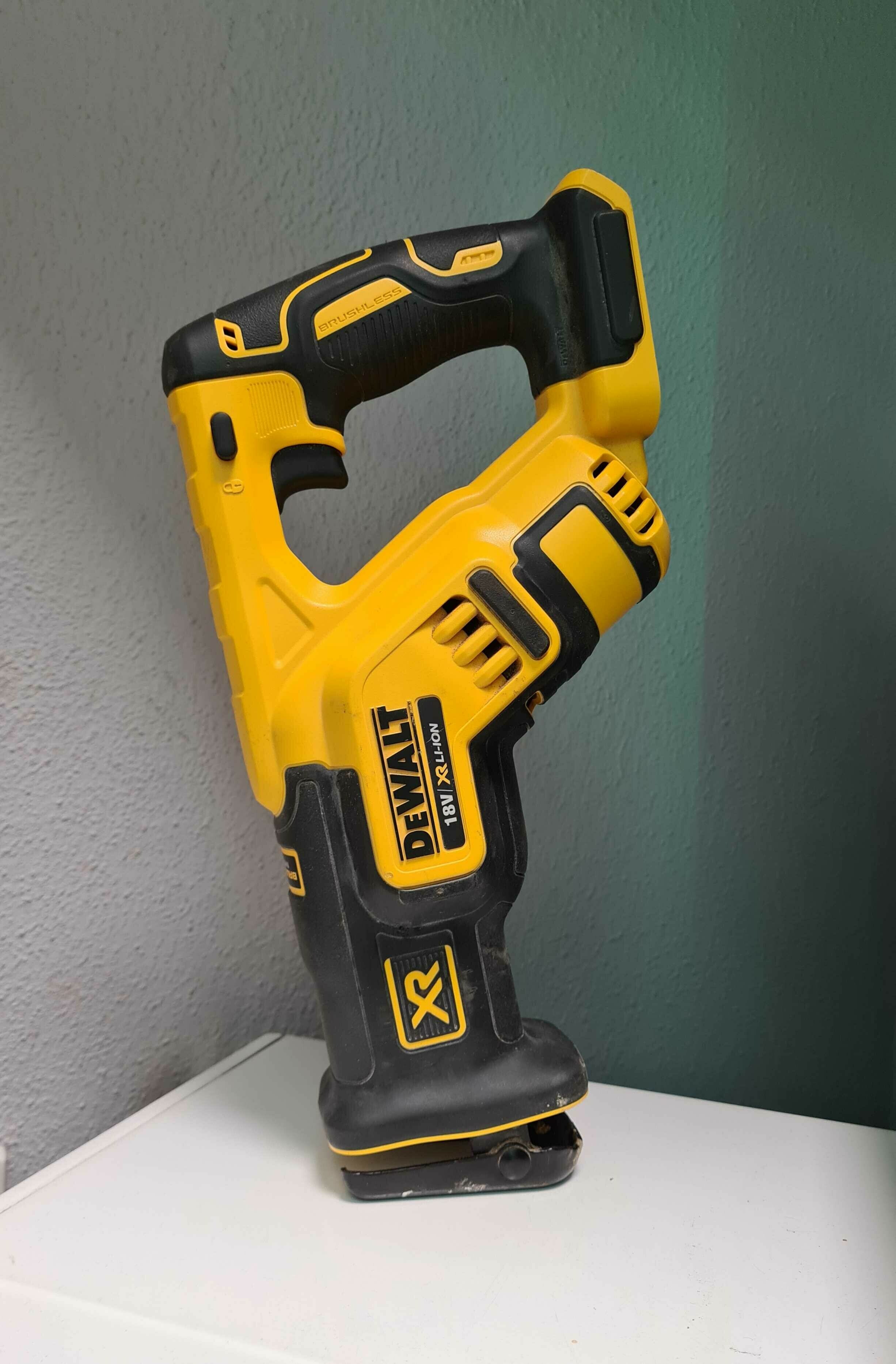 pilarka-szablasta-dewalt-18v-dcs367-pila-lisi-ogo-limanowskiego-1-walbrzych