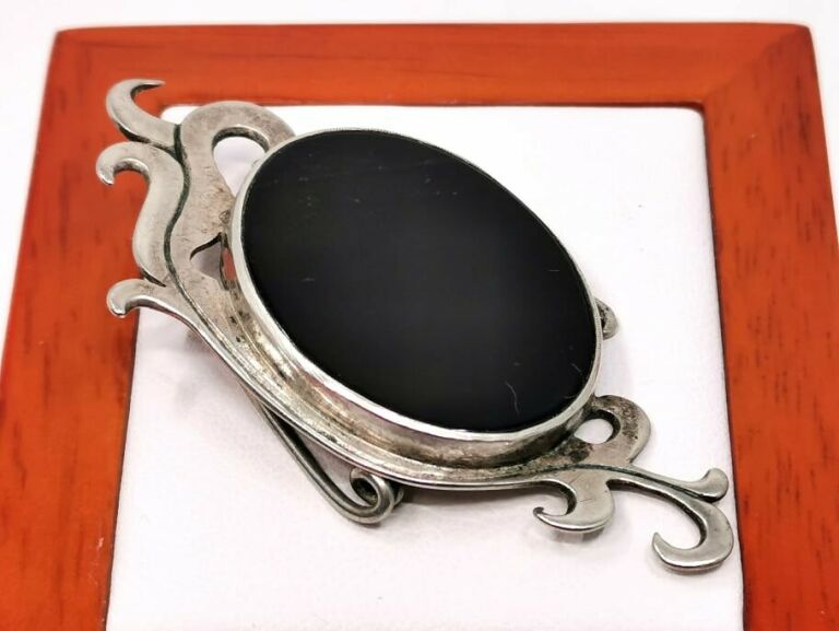 piekna-broszka-warmet-agat-klodzko-kamien-onyks-stan-uzywany