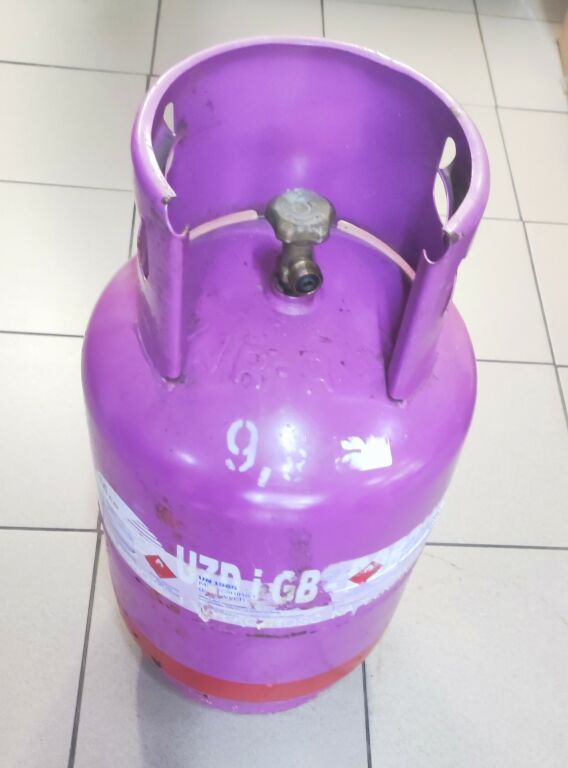 butla-gazowa-11-kg-gaz-polowa-stan-uzywany