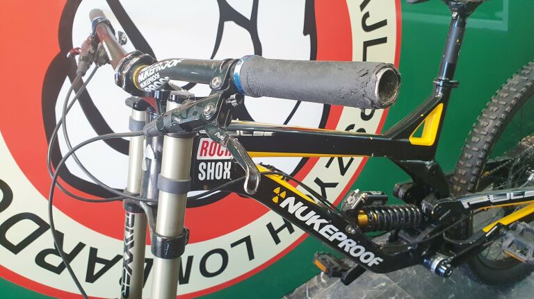 rower-nukeproof-pulse-dh-pro-bike-2014-42cm26cal-rozmiar-kola-26