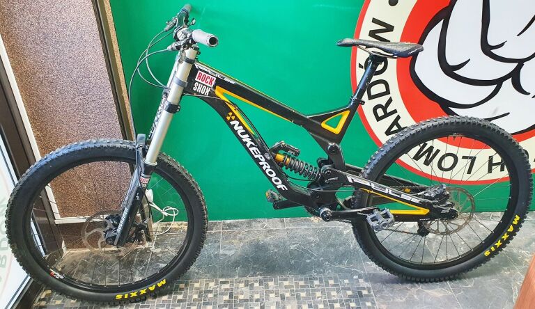 rower-nukeproof-pulse-dh-pro-bike-2014-42cm26cal-product-id-41365975-e854-4174-bff4-08a9a751da88