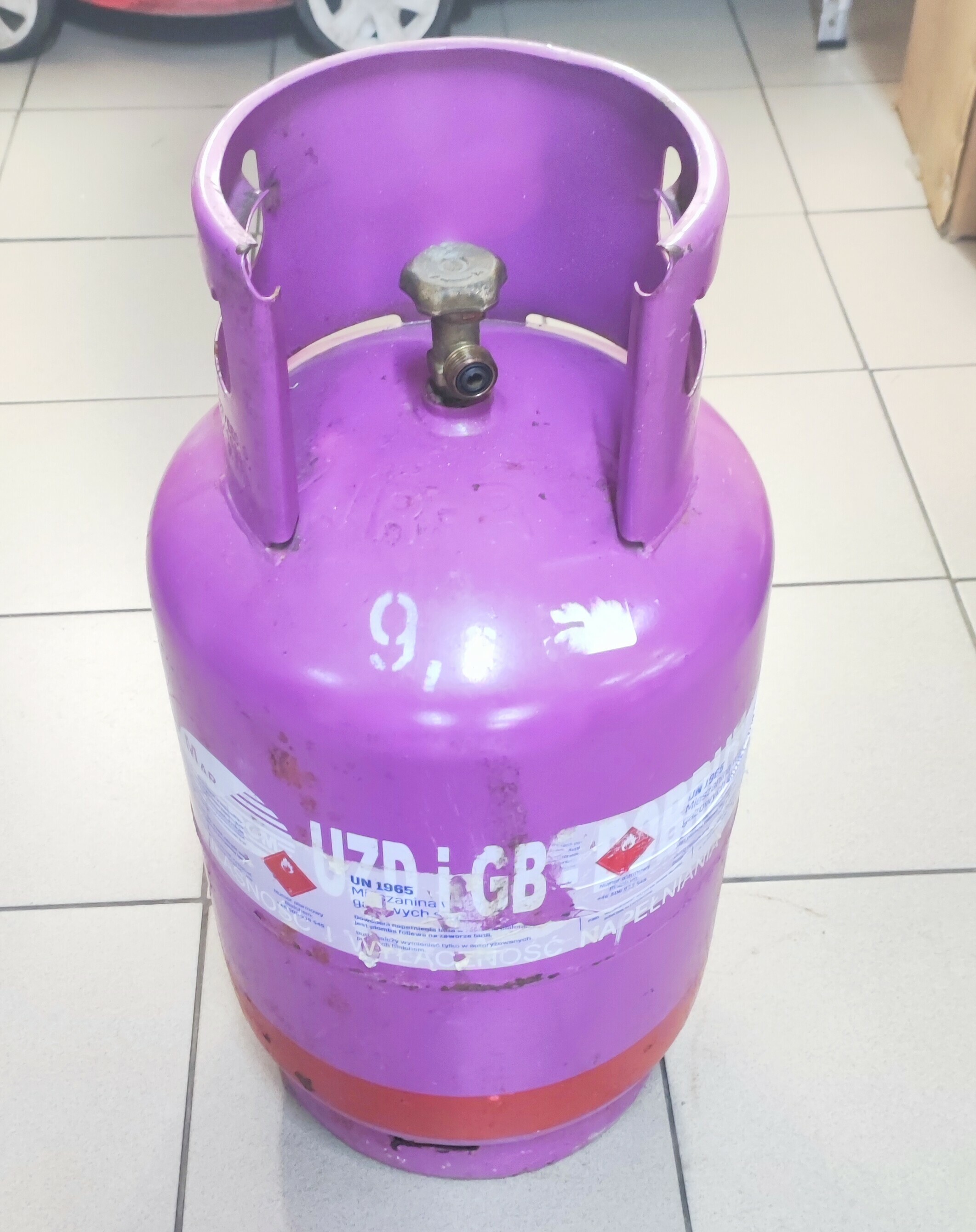 butla-gazowa-11-kg-gaz-polowa-przechodnia-1-przasnysz