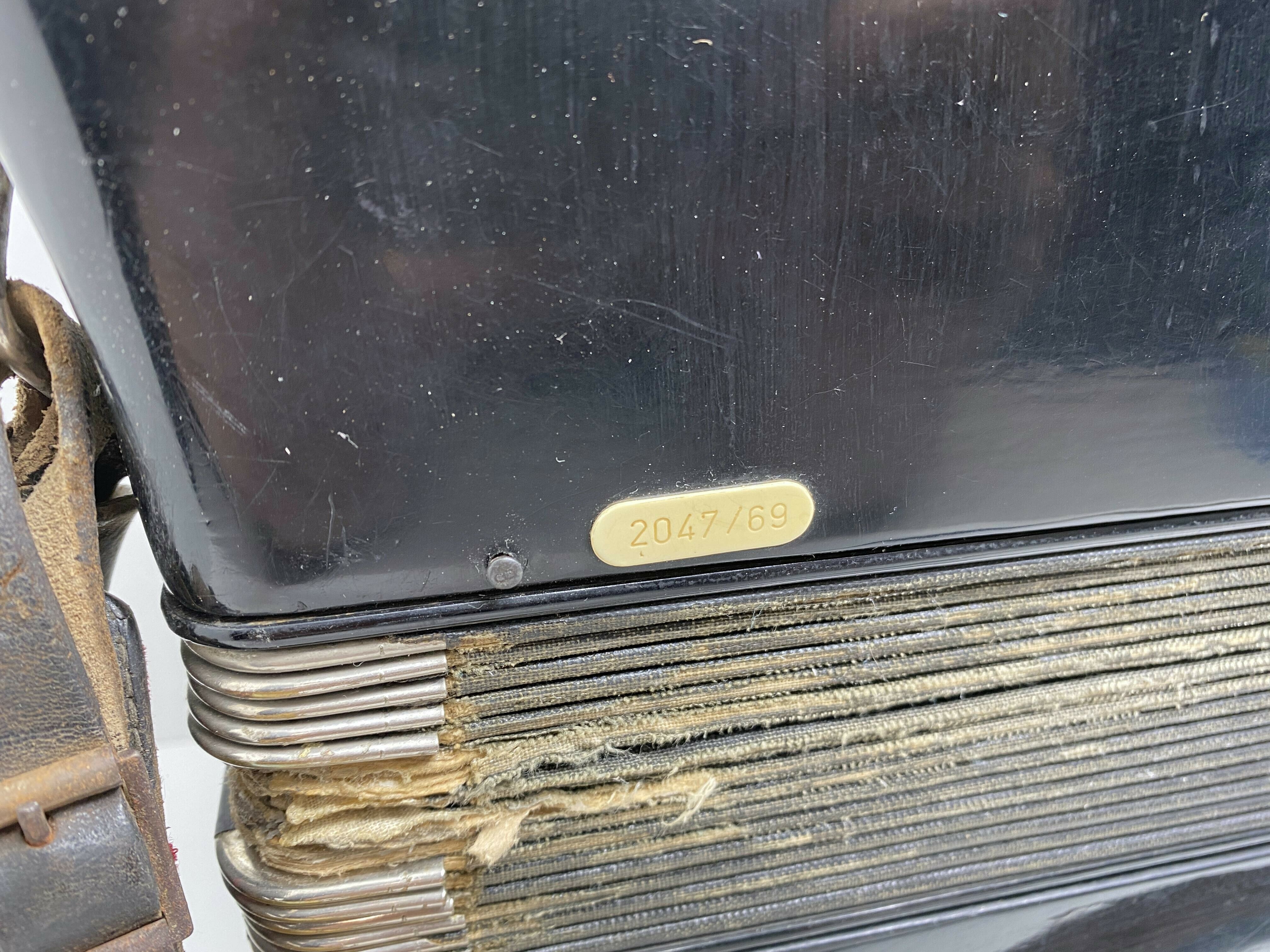 akordeon-royal-standard-montana-120-basow-204769-marka-inny