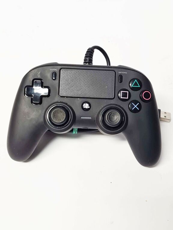 PAD DO SONY PS4 PRZEWODOWY NACON BB4469BLK