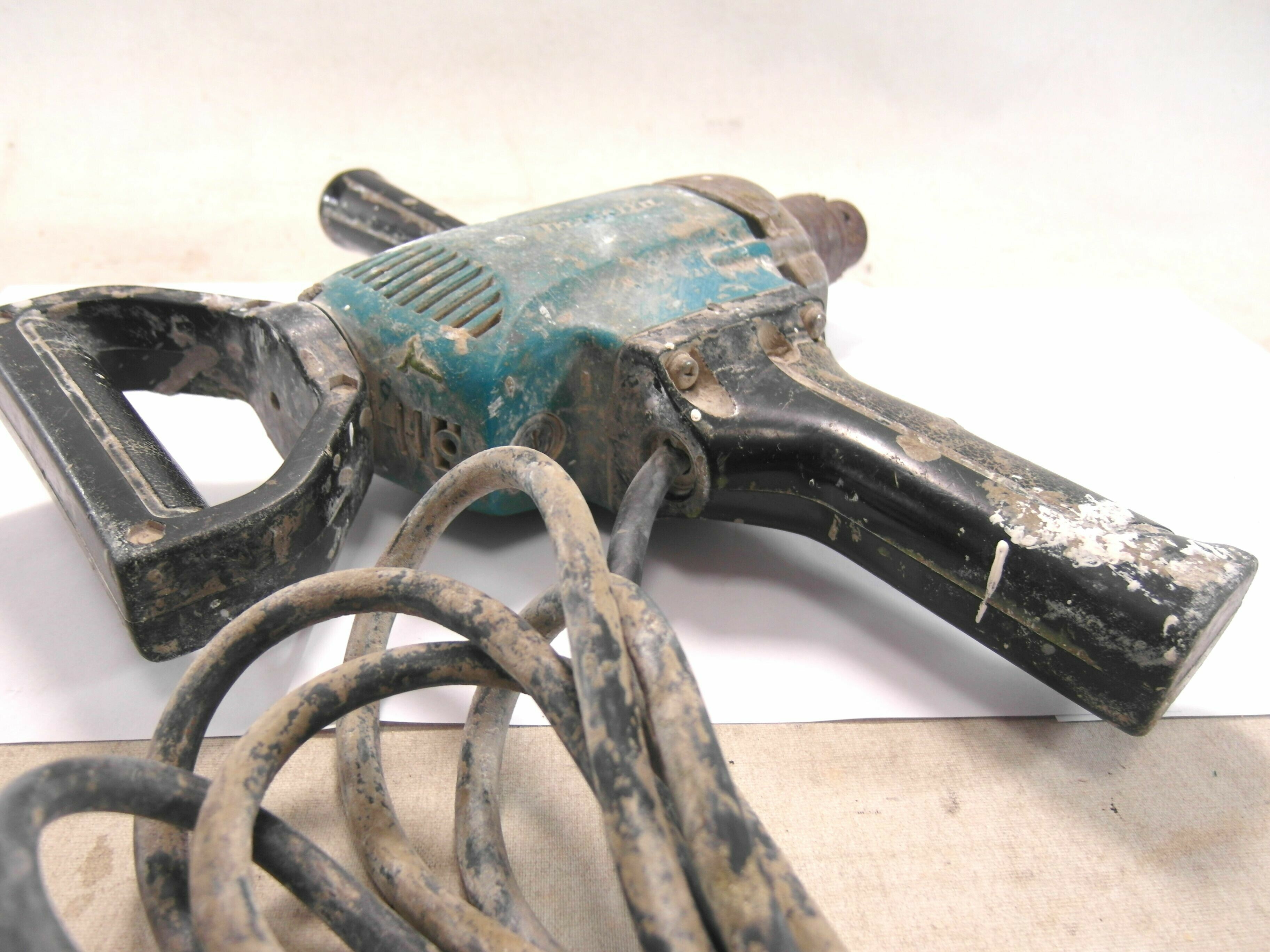 wiertarko-mieszarka-makita-6013b-r-stan-uzywany