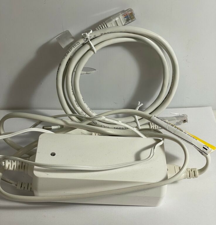 ROUTER MODEM ARRIS TG3492LG-LC P2