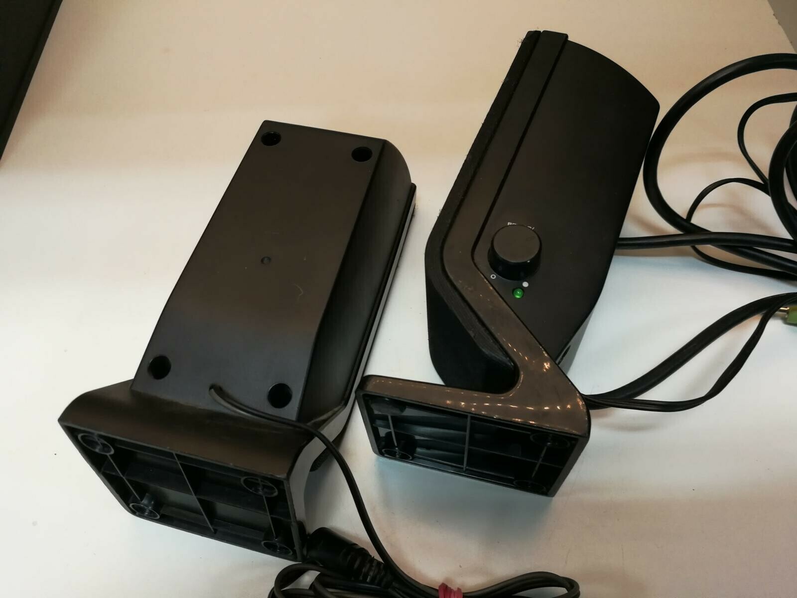 glosniki-komputerowe-creative-inspire-a200-mf0355-gen-augusta-emila-fieldorfa-nila-2c-ostroleka