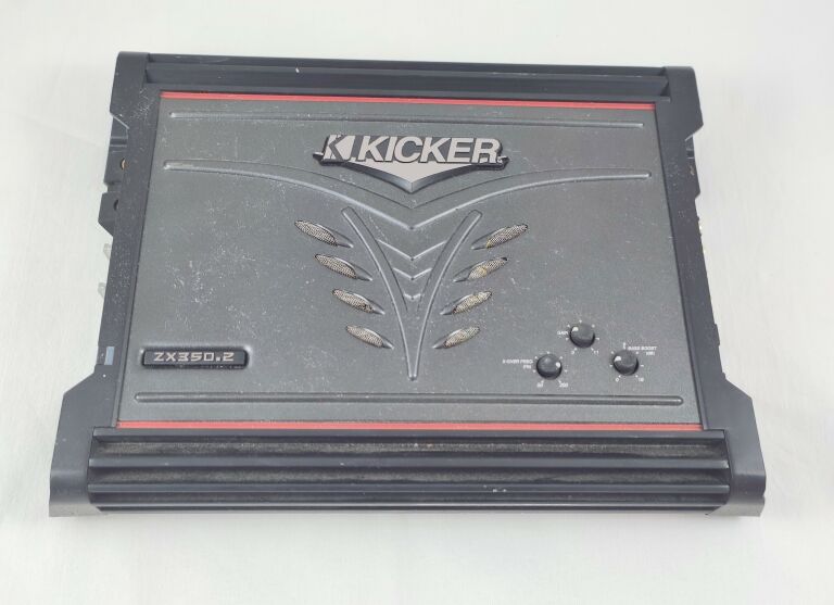 WZMACNIACZ KICKER ZX350,02