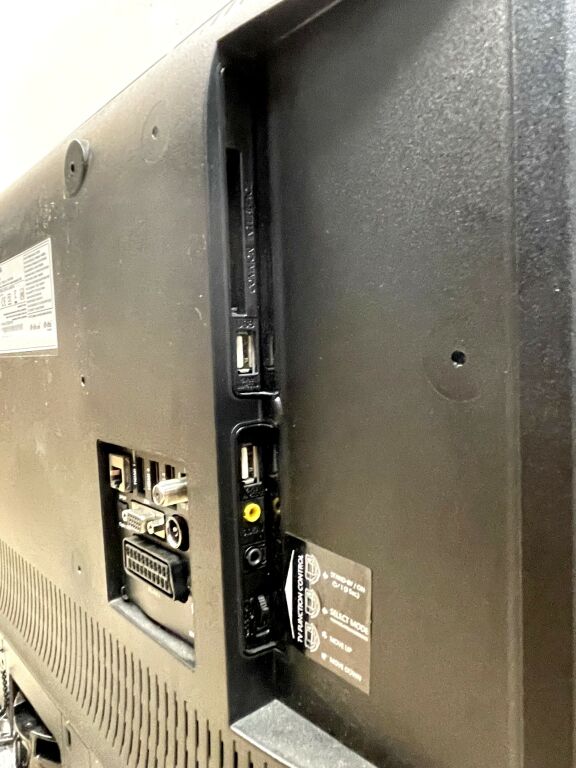 TELEWIZOR TOSHIBA 32W3763DA