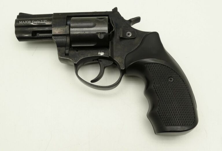REWOLWER HUKOWY MAJOR EAGLE 2,5" KAL.6 MM SHORT