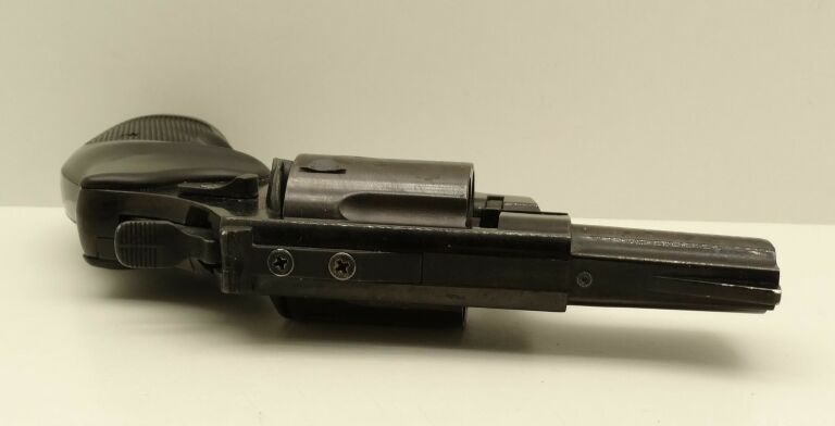 REWOLWER HUKOWY MAJOR EAGLE 2,5" KAL.6 MM SHORT