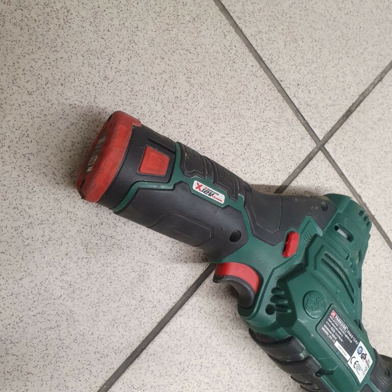 PIŁA SZABLASTA PARKSIDE PAAS 12 A2 + WALIZKA